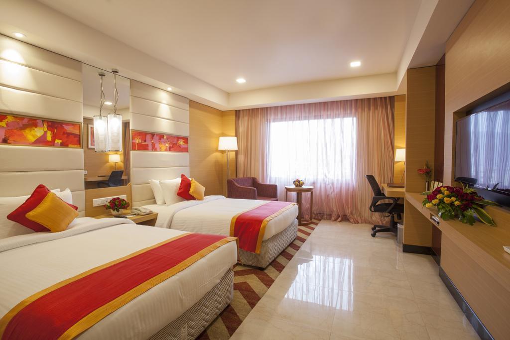 Dolphin Hotel Visákhapatnam Kültér fotó