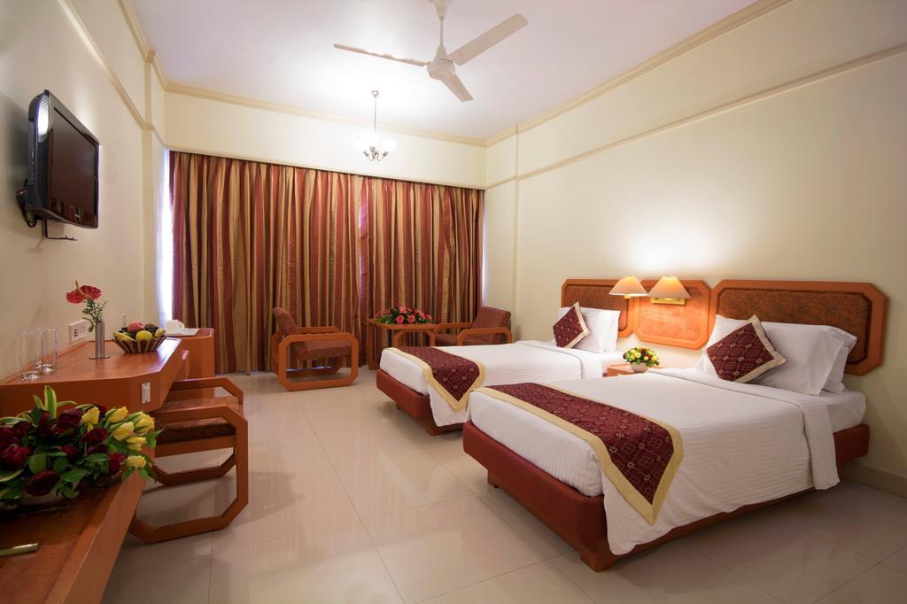 Dolphin Hotel Visákhapatnam Kültér fotó