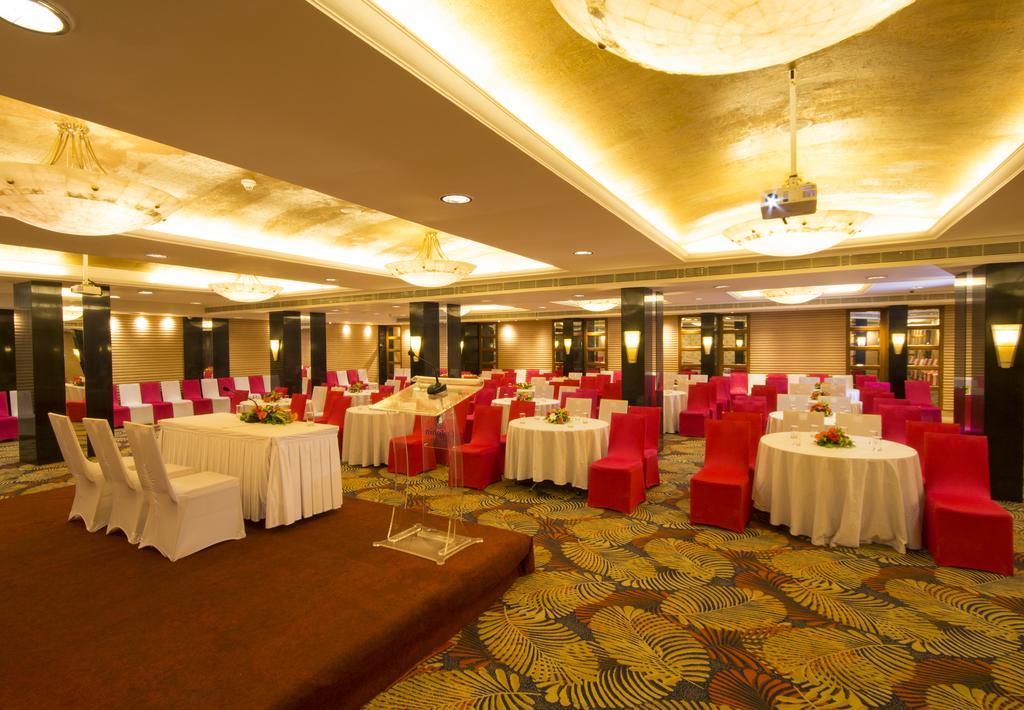 Dolphin Hotel Visákhapatnam Kültér fotó