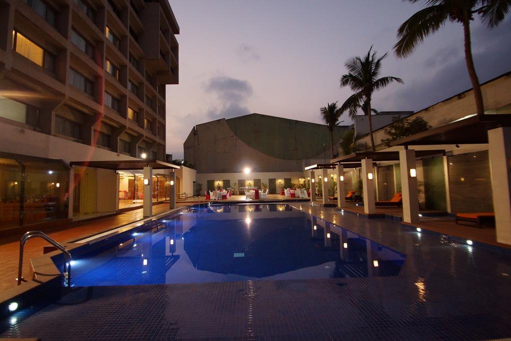 Dolphin Hotel Visákhapatnam Kültér fotó